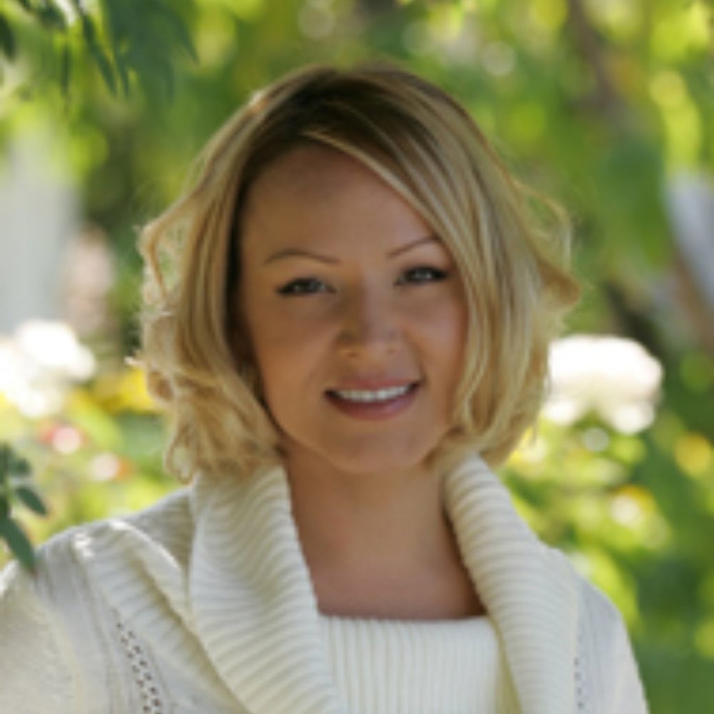 Meet your Posher, Shana